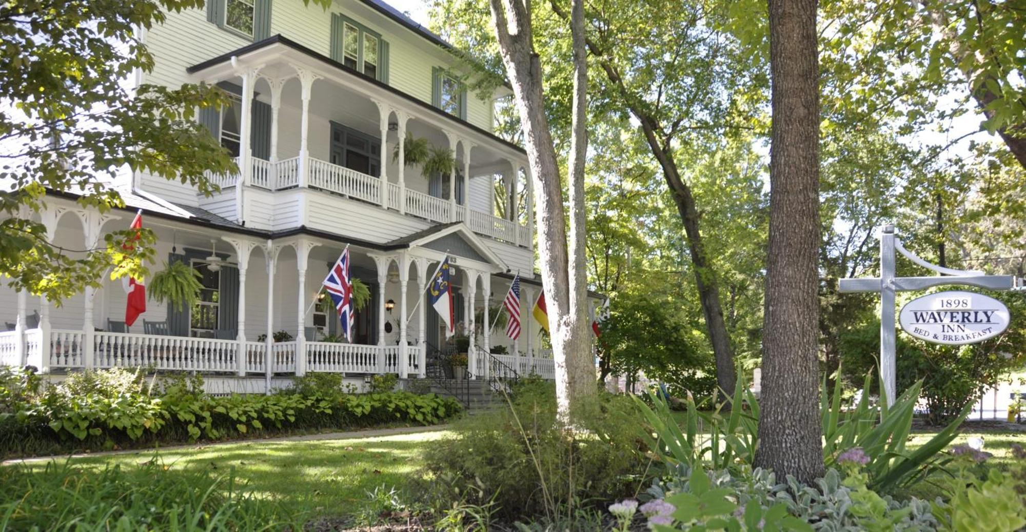 1898 Waverly Inn Hendersonville Buitenkant foto